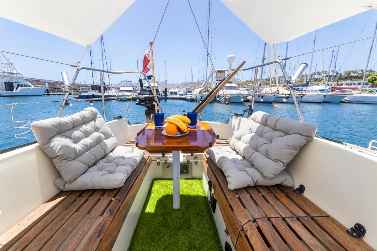Seaside Chill-Out Stay On A Sail Yacht Puerto Calero Ngoại thất bức ảnh