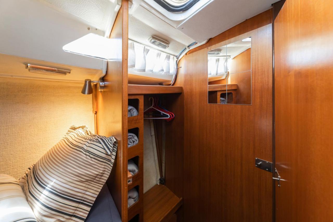 Seaside Chill-Out Stay On A Sail Yacht Puerto Calero Ngoại thất bức ảnh