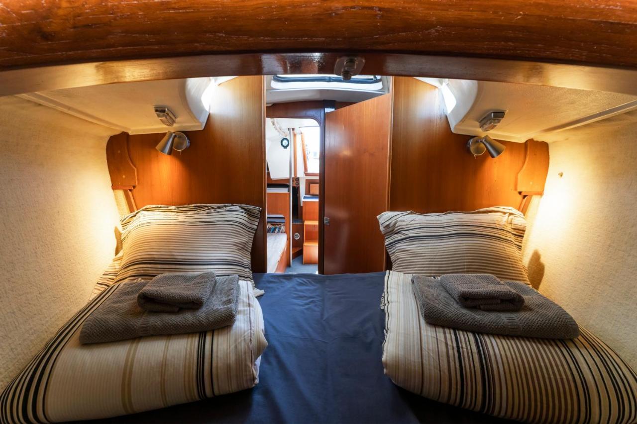 Seaside Chill-Out Stay On A Sail Yacht Puerto Calero Ngoại thất bức ảnh